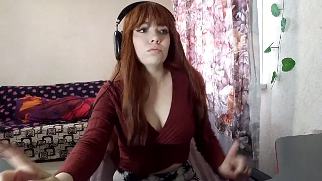 LaceCaty online show from 11-20-25, 07:09