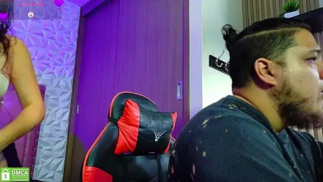 Snapshot of danna_thiago1 chatting on 01-08-26, 12:22 danna thiago1 online show from 01-08-26, 12:22