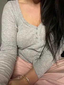 Snapshot of joliie_coquiine chatting on 05-16-26, 11:26 joliie coquiine online show from 05-16-26, 11:26