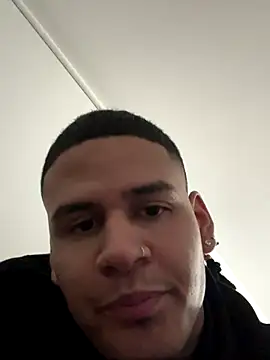 Snapshot of pipecoy18 chatting on 11-17-25, 09:08 pipecoy18 online show from 11-17-25, 09:08