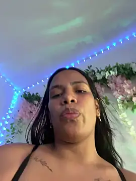 ArielleMillerr- online show from 04-11-26, 05:27