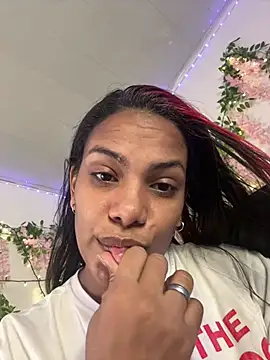 ArielleMillerr- online show from 07-04-26, 05:50