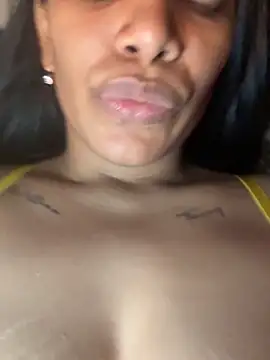 ArielleMillerr- online show from 11-26-25, 05:13