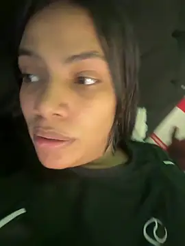 ArielleMillerr- online show from 03-19-26, 04:29