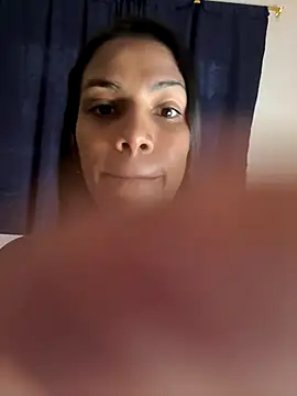 ArielleMillerr- online show from 12-15-25, 05:41