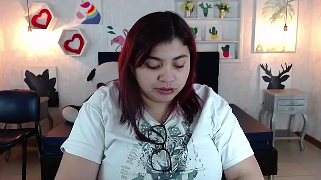 Snapshot of danna_garza chatting on 02-15-26, 07:57 danna garza online show from 02-15-26, 07:57