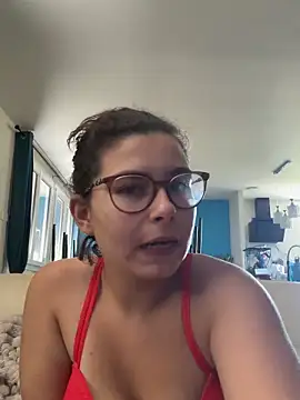 Snapshot of missseduction24 chatting on 06-07-26, 01:16 missseduction24 online show from 06-07-26, 01:16