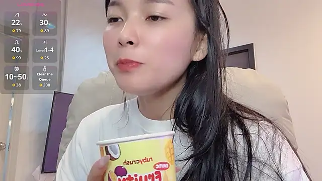 Snapshot of Achix58 chatting on 05-25-26, 05:00 Achix58 online show from 05-25-26, 05:00
