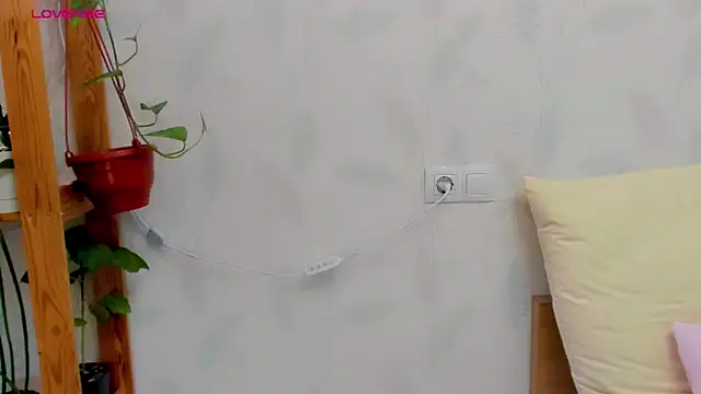 Snapshot of Kelly_Klein chatting on 05-12-26, 05:52 Kelly Klein online show from 05-12-26, 05:52