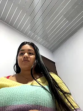 Snapshot of Adriana_27 chatting on 11-18-25, 03:10 Adriana 27 online show from 11-18-25, 03:10