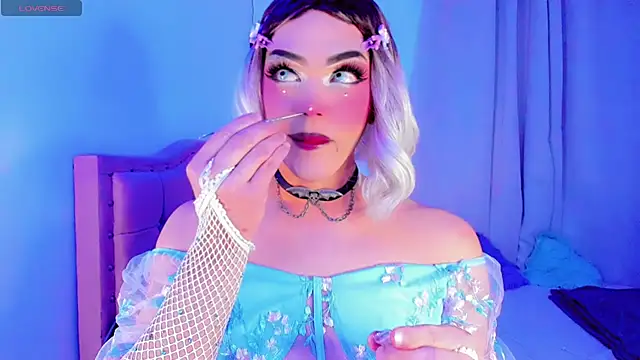 Shiaki 04 online show from 04-18-26, 04:37