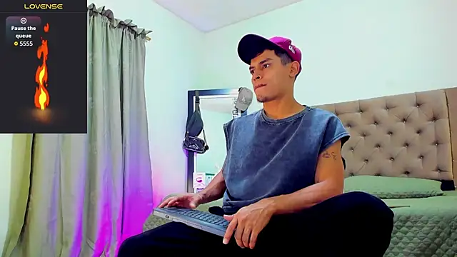 blorelopez online show from 01-06-26, 06:34