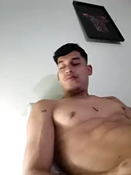 Snapshot of blorelopez chatting on 03-28-26, 07:26 blorelopez online show from 03-28-26, 07:26