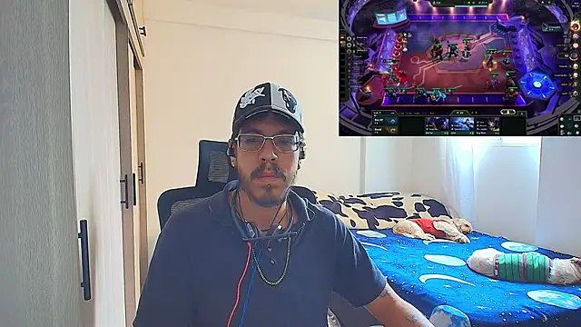 naitt  online show from 12-15-25, 04:13