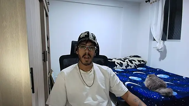 naitt  online show from 11-26-25, 04:23