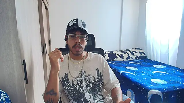 naitt  online show from 11-28-25, 01:44