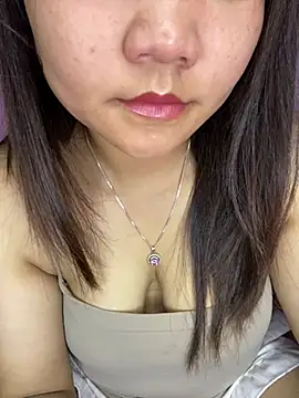 Snapshot of Sunset-yll chatting on 07-22-26, 01:46 Sunset-yll online show from 07-22-26, 01:46