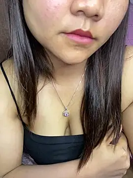 Snapshot of Sunset-yll chatting on 07-03-26, 10:00 Sunset-yll online show from 07-03-26, 10:00