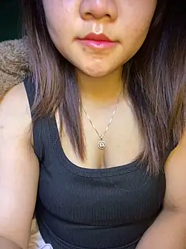 Snapshot of Sunset-yll chatting on 02-26-26, 10:21 Sunset-yll online show from 02-26-26, 10:21