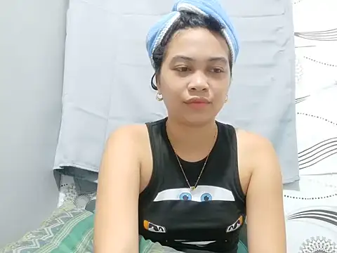 Ursexyasianskinny online show from 06-16-26, 06:35