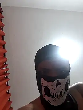 Claudioxavier2 online show from 05-17-26, 05:29