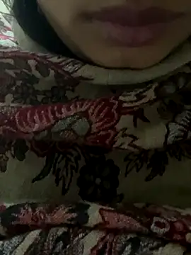 Snapshot of Only_Lali chatting on 11-26-25, 12:54 Only Lali online show from 11-26-25, 12:54