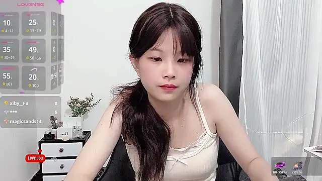 Snapshot of bunny-- chatting on 06-03-26, 02:33 bunny-- online show from 06-03-26, 02:33