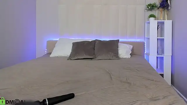 LiraRevery online show from 03-27-26, 11:16