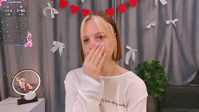 UmbraVelour online show from 02-15-26, 01:21