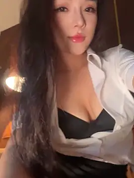 mammam520 online show from 11-26-25, 01:22