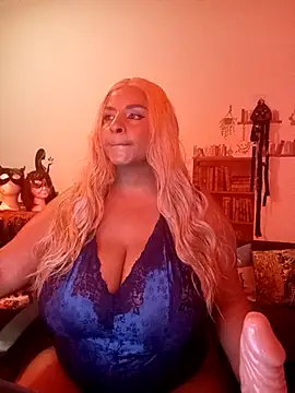 LaReineCleo online show from 01-13-26, 09:35