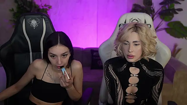 Kara cat online show from 02-05-26, 12:12