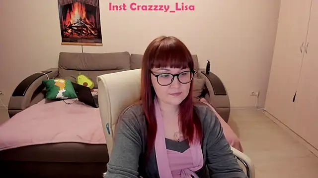 Snapshot of Foxy-lady chatting on 03-18-25, 09:21 Foxy-lady online show from 03-18-25, 09:21