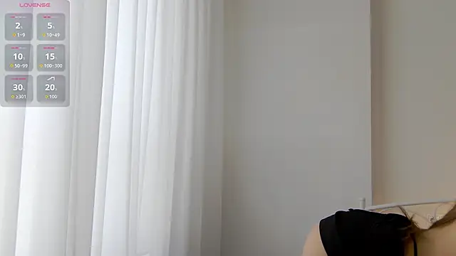 Snapshot of NicoletteBean chatting on 05-22-26, 06:22 NicoletteBean online show from 05-22-26, 06:22