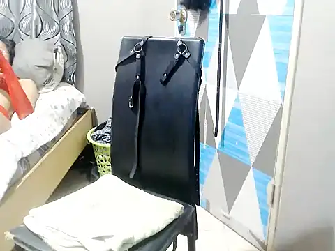 Savannah Cock online show from 12-20-25, 11:51