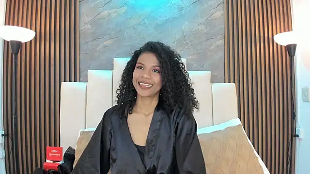 catiusca reyes 03 online show from 12-16-25, 02:21