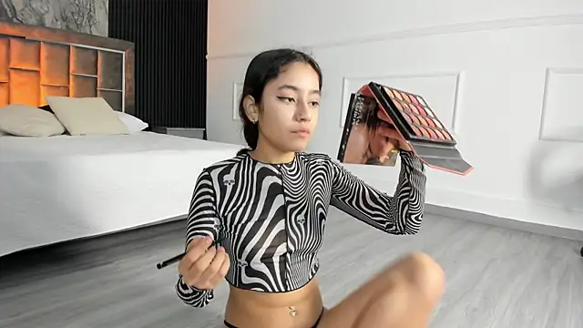 Littleannyy online show from 01-08-26, 12:11