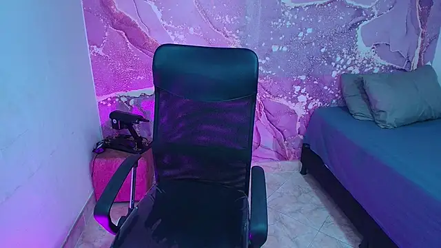 Snapshot of crespa_latin chatting on 01-09-26, 02:18 crespa latin online show from 01-09-26, 02:18