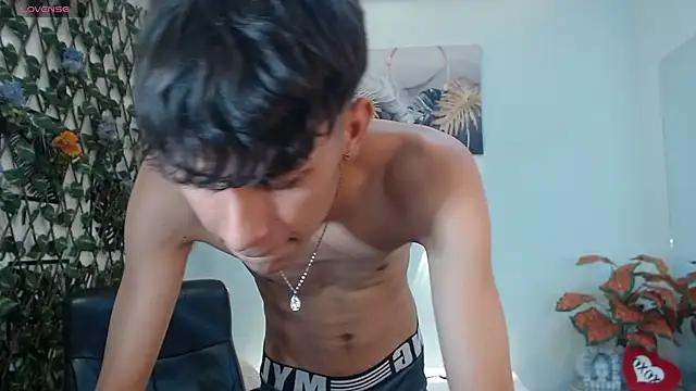 DraxBlade09 online show from 11-24-25, 07:47