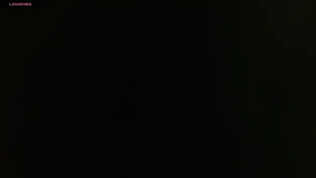 Snapshot of DraxBlade09 chatting on 06-28-26, 04:02 DraxBlade09 online show from 06-28-26, 04:02