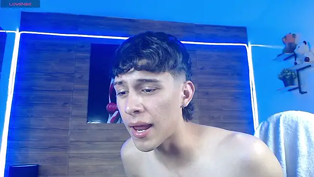 DraxBlade09 online show from 03-08-26, 02:04