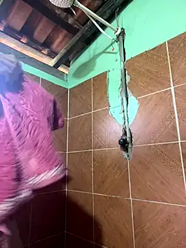 Snapshot of vebvs chatting on 11-19-25, 11:10 vebvs online show from 11-19-25, 11:10