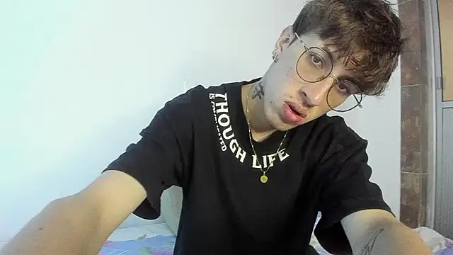 Snapshot of Dio__morningstar chatting on 02-02-26, 08:30 Dio morningstar online show from 02-02-26, 08:30