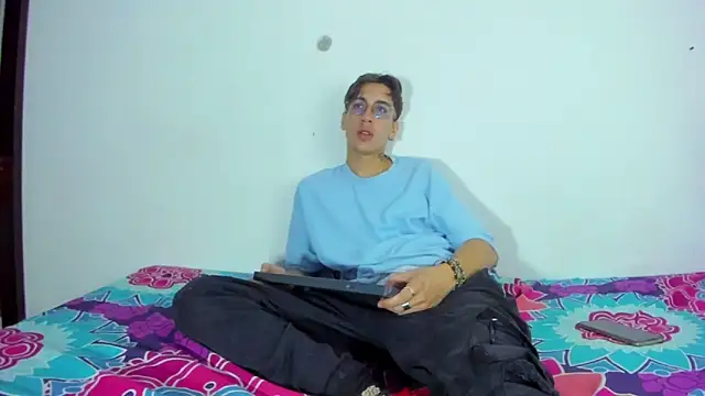 Dio  morningstar online show from 11-27-25, 12:05