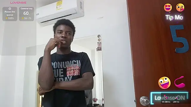 NoahJhonson69 online show from 04-01-26, 11:33