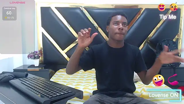 NoahJhonson69 online show from 01-18-26, 07:06