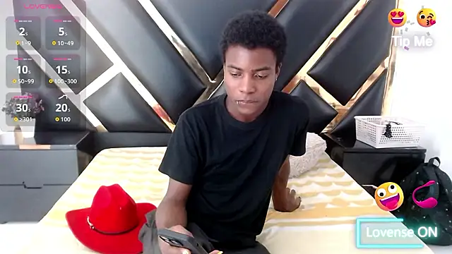 NoahJhonson69 online show from 03-12-26, 11:14