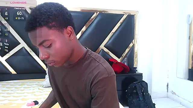 NoahJhonson69 online show from 01-07-26, 07:19