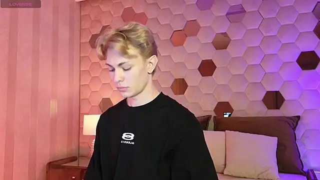 Even Vrot online show from 11-28-25, 07:58