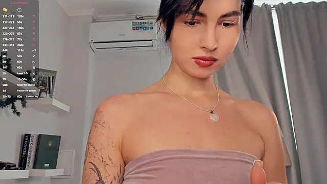 FeliciaKogen online show from 06-14-26, 07:20